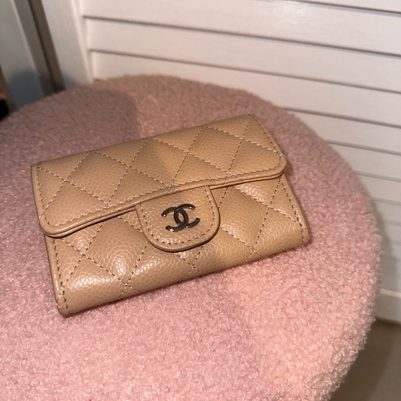 CHANEL Handbags - Chanel wallet